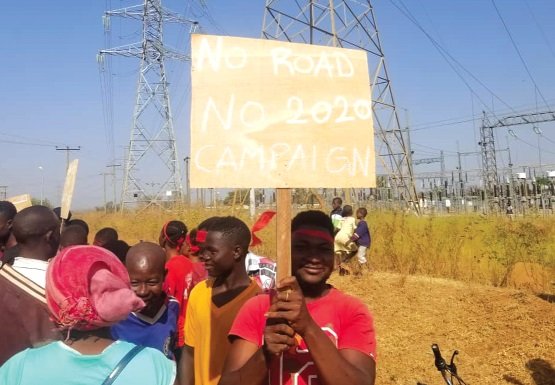 [Savanna News] Youth in Bolgatanga protest deplorable roads